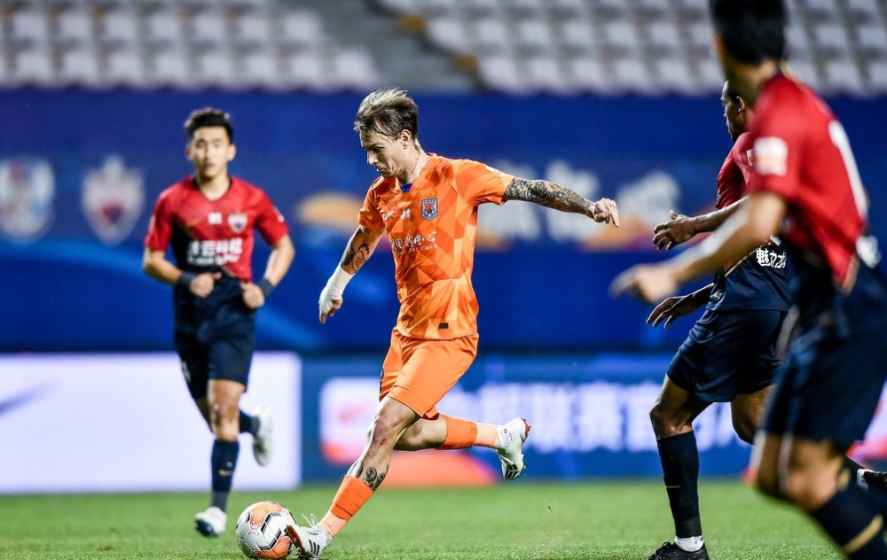 米兰体育里程碑夜克里夫兰骑士外线爆发，中超赛前刷纪录，气氛紧张，更衣室氛围转暖的简单介绍