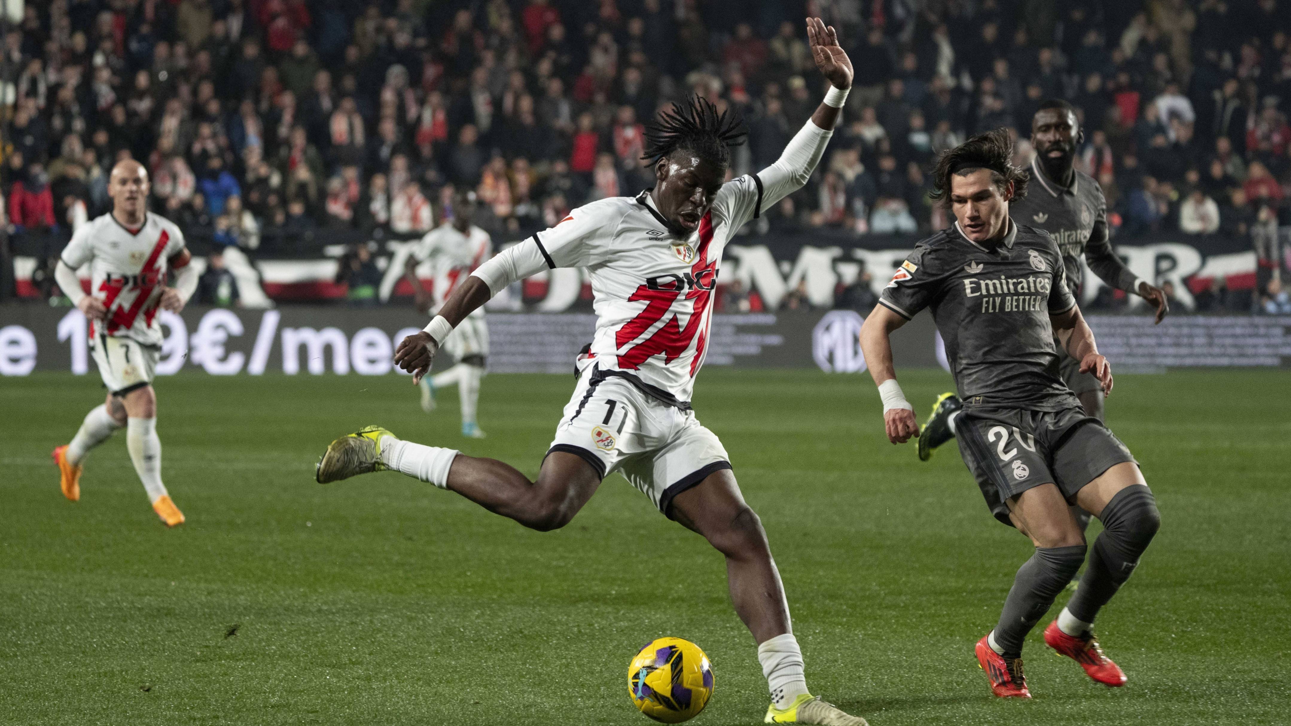 包含转会期西甲焦点战；费城76人外线爆发；更衣室稳定；阵容厚度经受考验的词条