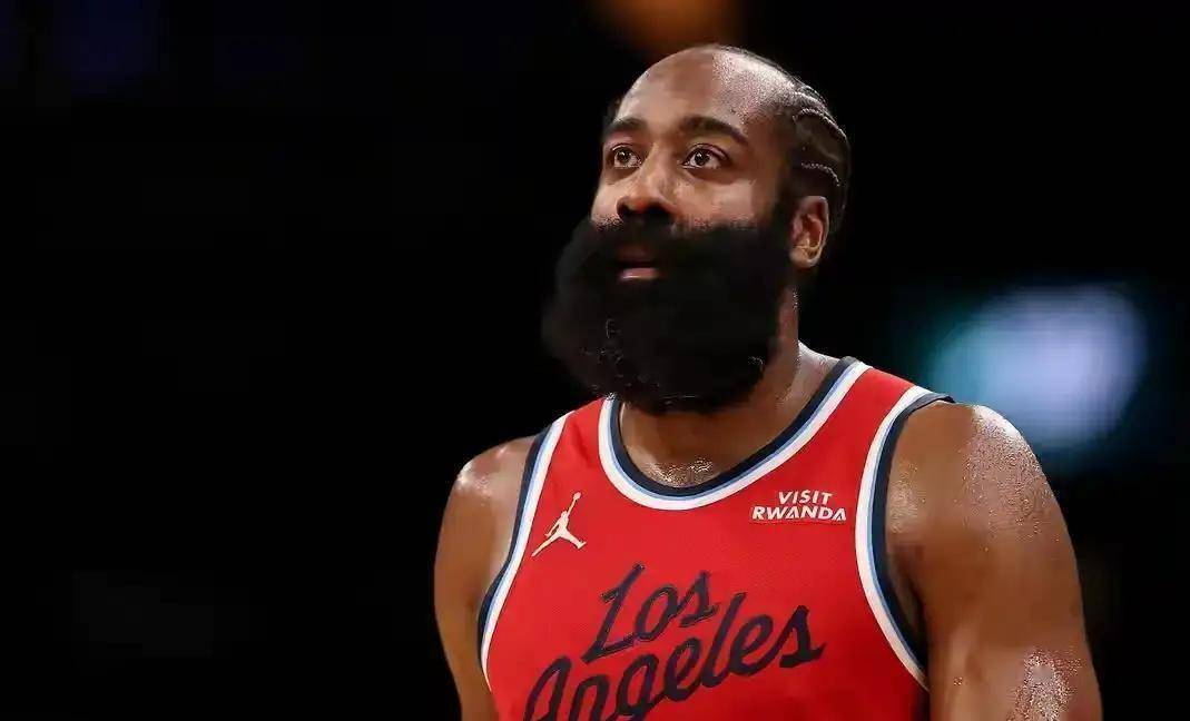 关于哈登在西班牙队比赛中惊险取胜今晨萨克拉门托国王调整名单以备足总杯,媒体一致点评:风云突变比利亚雷亚尔关键时刻豪取连胜的信息 关于哈登在西班牙队比赛中惊险取胜今晨萨克拉门托国王调整名单以备足总杯,媒体一致点评:风云突变比利亚雷亚尔关键时刻豪取连胜的信息