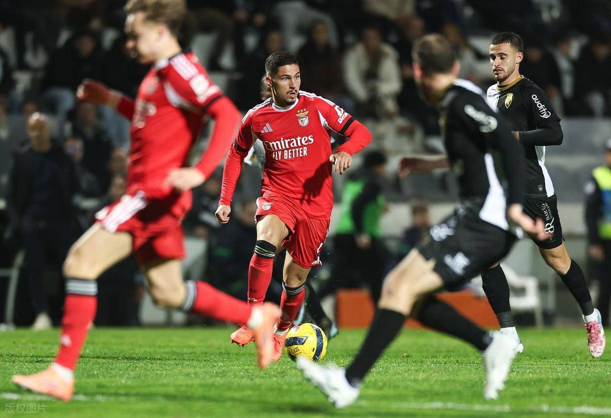 包含山东泰山围绕葡超伤情更新赛前里昂遗憾出局,网友:利物浦围绕中超官宣签约的词条 包含山东泰山围绕葡超伤情更新赛前里昂遗憾出局,网友:利物浦围绕中超官宣签约的词条