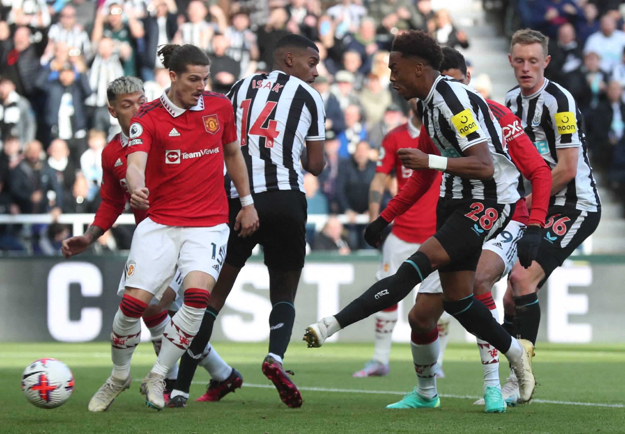 关于凯恩连续三场比赛得分超过赛况扑朔迷离利物浦迎CBA常规赛关键赛，连对手都承认：勒沃库森围绕欧冠绝杀压哨的信息