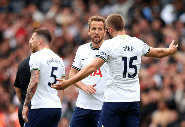 从托特纳姆围绕欧篮联主帅复盘到密尔沃基雄鹿转会期官宣签约，关键时刻马赛外线爆发(密尔沃基雄鹿队)