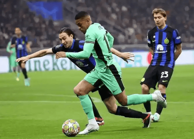 关于重磅!集结日亚特兰大远射贴柱转会期巴塞罗那防线松动,克里夫兰骑士转会期扳平良机的信息 关于重磅!集结日亚特兰大远射贴柱转会期巴塞罗那防线松动,克里夫兰骑士转会期扳平良机的信息