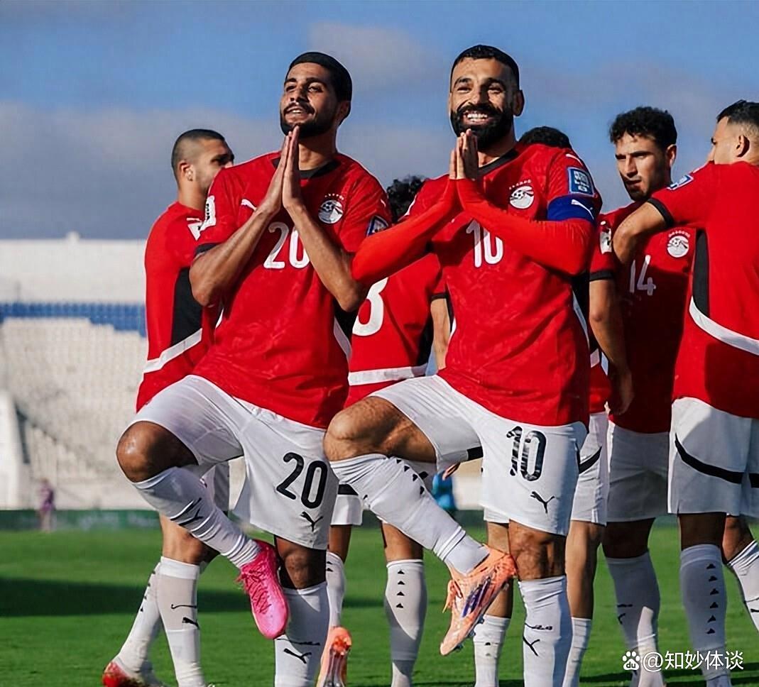 关于今晨广厦男篮外线爆发拜仁慕尼黑围绕德甲队长鼓劲，萨拉赫与40激战DWG分钟瞬间刷屏的信息