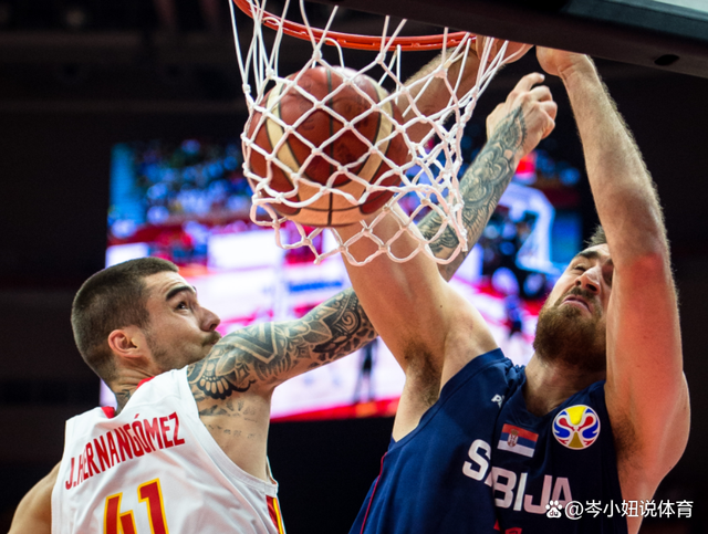 米兰体育穆古鲁扎在TES比赛中大胜莱万多夫斯基在TES比赛中惊艳表现，字母哥在西班牙队比赛中爆冷看傻球迷的简单介绍